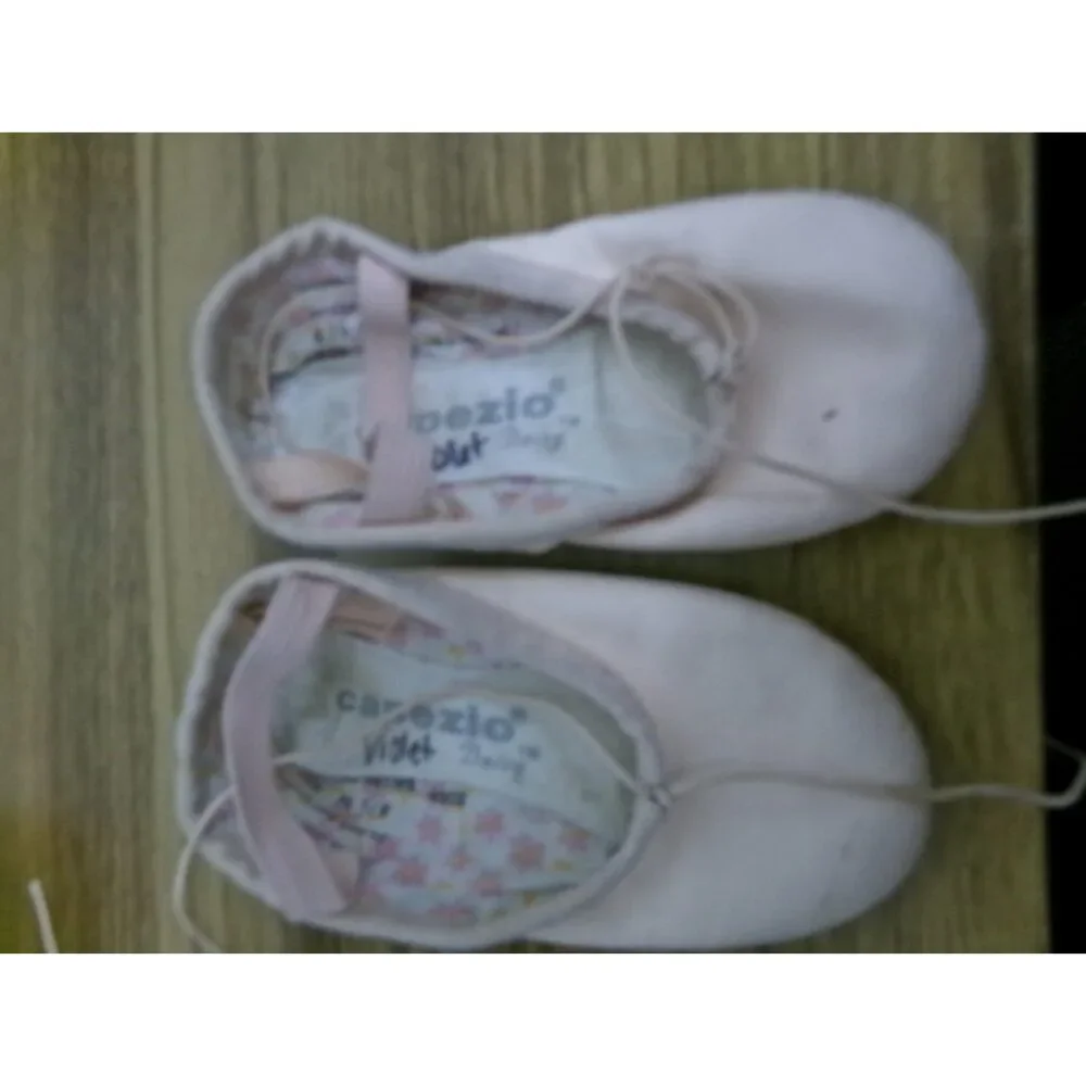Pre-Owned Dance Ballet Shoes Pink Capezio 205C Daisy Child 8.5M Leather Strap F